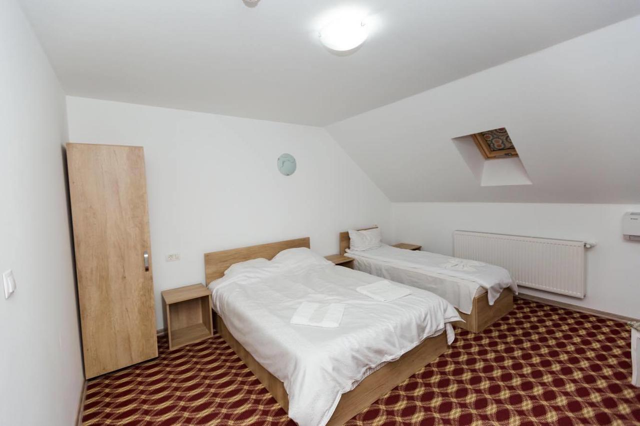 Hotel Juliana Platinum Brad Extérieur photo